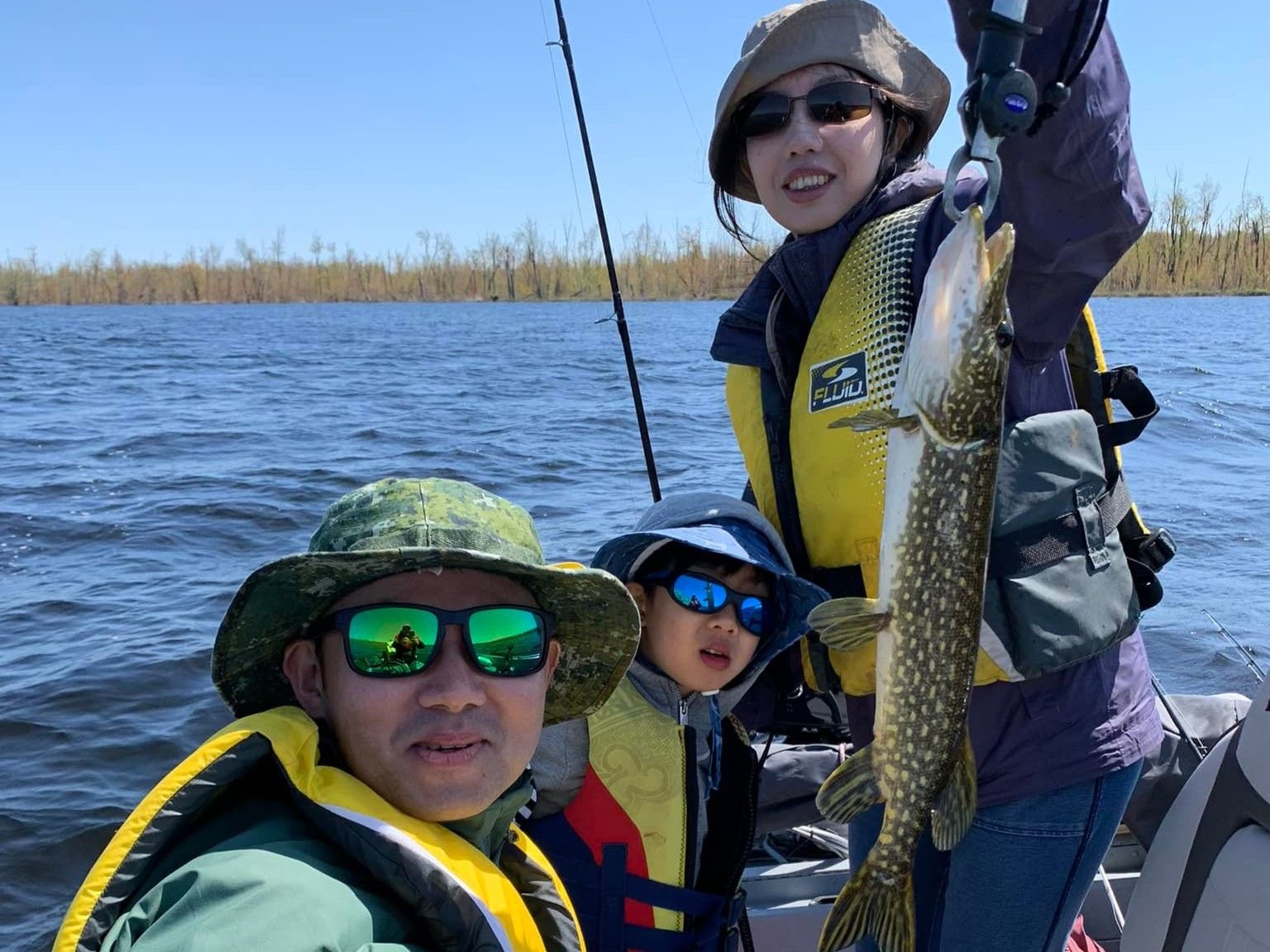 Ottawa River Beginner Fishing | 4-Hour Private Trip
