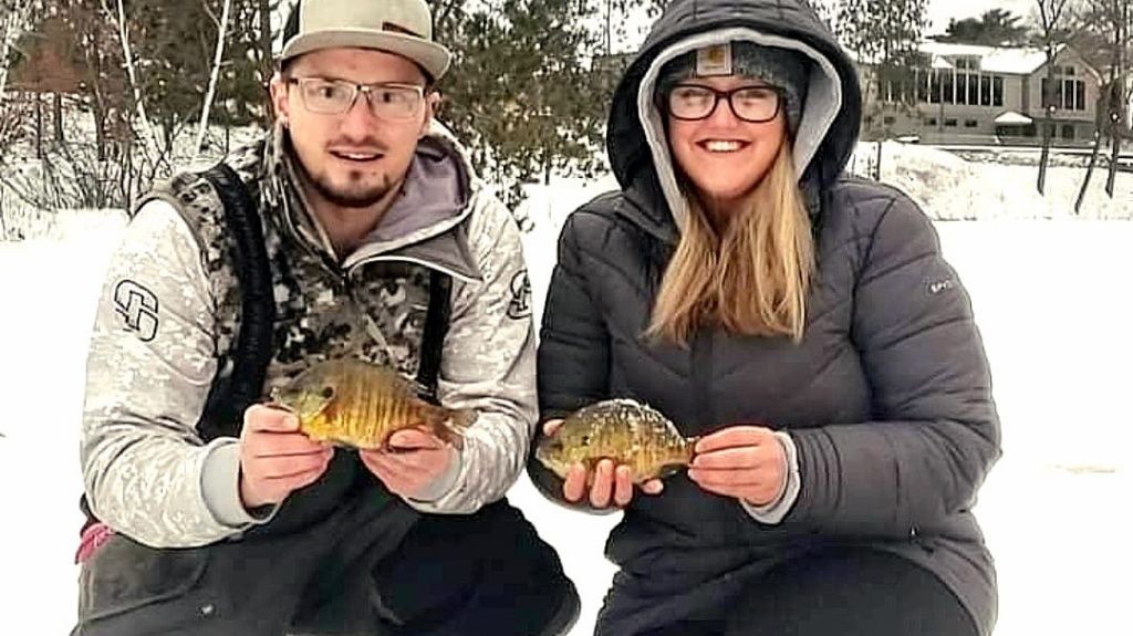 Sirny's Guide Service Ice Fishing Trips Wisconsin | 4 Hour Charter Trip fishing Lake