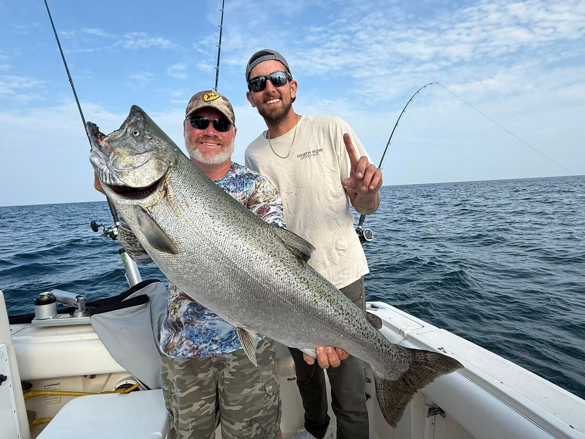 Expert-Guided Weekend Salmon Fishing on Lake Ontario