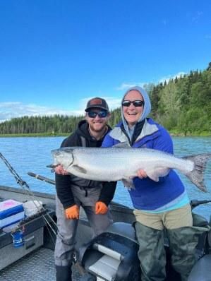 Western Wilderness Adventures Kenai River Fishing Guide | Chinook Salmon Fishing 8HRS fishing River