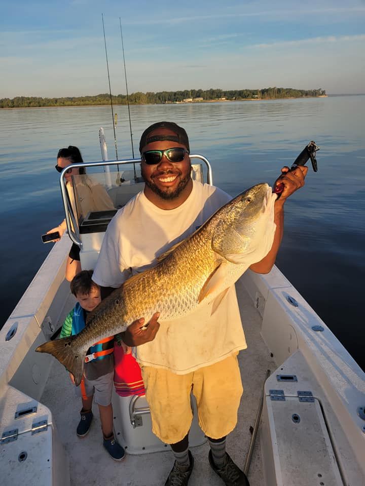 Expert-Guided Bull Drum Fishing Adventure