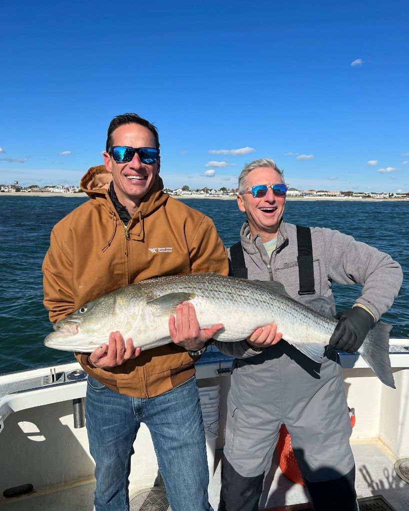 Nearfall Fishing Charters Belmar, NJ Striped Bass Trip (October to December) fishing Inshore