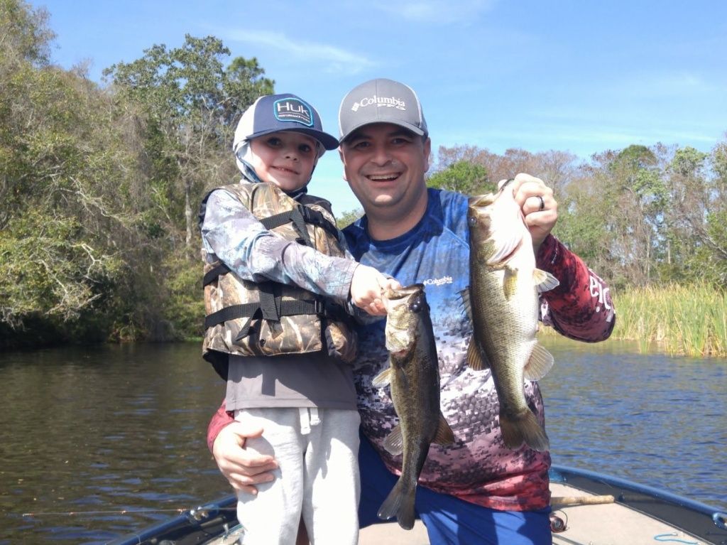 Bill Goudy Jr's Fish On 4 - 6 Hour Trips-Winter Haven, Florida fishing Lake