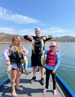 Dak's Guided Bass Fishing Charter Fishing San Diego Shared 4 Hour Shared Charter Trip  fishing Lake 