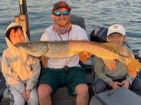 Musky & Pike Dreamers Pewaukee Fishing Charter | 12- Hour Die Hard Day Private Seasonal Trip fishing Lake 