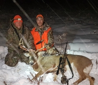 IrishCreek Outfitters Deer Hunting Outfitters in Ontario | Bow or Gun Hunting Trip hunting Active hunting 