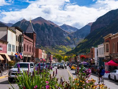 Colorado Tour | 4 Nights (September 10 - 15)  The Epic Beauty of Telluride - Seasonal Trip (STANDARD PACKAGE) 