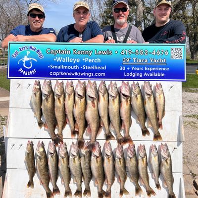 Elite Executive Walleye Package 