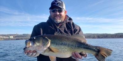 Private 8 Hour Bull Shoals Fishing Trip 