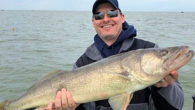  Trolling for Walleye- Lake Erie 