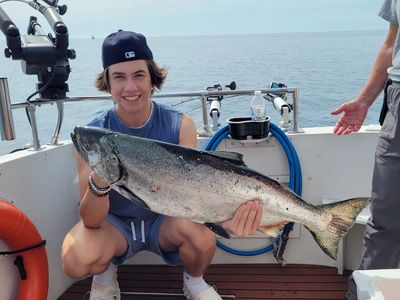 Private  5-Hour Morning Charter – Peak Coho & Trout Season