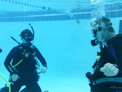 Starting Scuba Diving Courses | Discover Scuba(Confined Water)