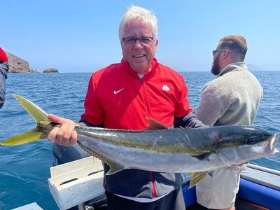 Hunting Pelagics in the Pacific Ocean