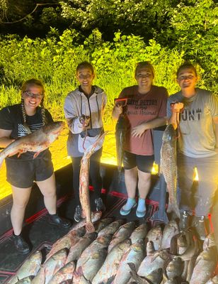 Southern Indiana: A Bowfishing Weekday Getaway