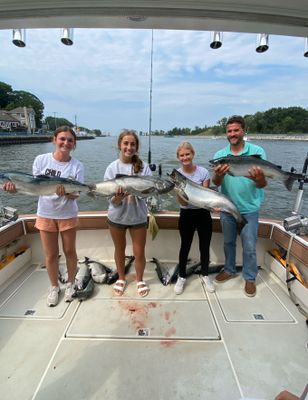 Fishing Charter Muskegon MI | 6 Hour Charter Trip (Weekend)