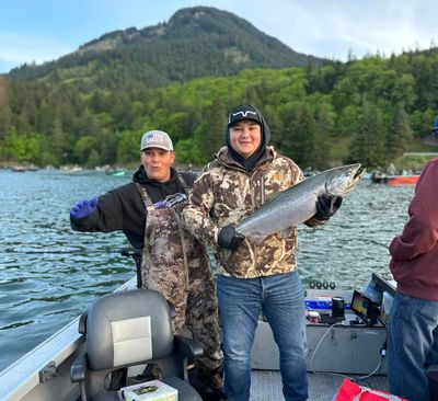 Whole Day Fishing Adventure in Columbia River | 8 HR Shared Trip