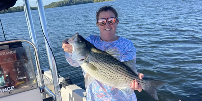 Private 5 Hour Afternoon Hybrid & Striped Bass Fishing Trip