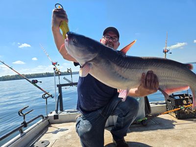 Fishing At High Rock Lake | 6 Hour Charter Trip