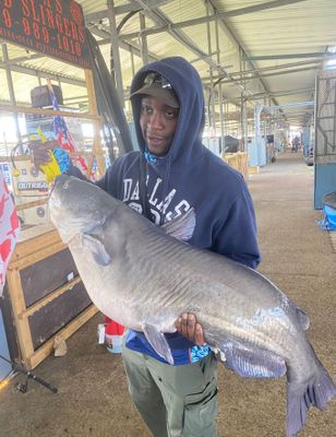 *Special** Trophy Catfishing 25+ LBS (NO FISH NEXT TRIP FREE ON US)