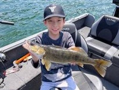 Chain O'Lakes Fishing Charters | 8-Hour Full Day Seasonal Private Trip