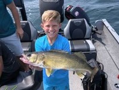 Southern WI Fishing Tour | 4-Hour Morning and Mid Day Seasonal Private Trip