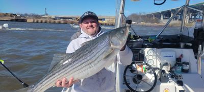 Private 6-Hour Striped Bass Fishing Trip (AM or PM)