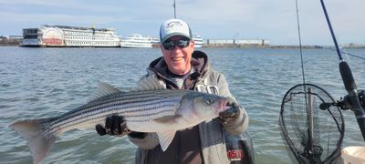 Private 6-Hour Striped Bass & Black Sea Bass Fishing Trip