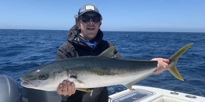 Fishing Charter in San Diego | Private 6 Hour Nearshore Trip