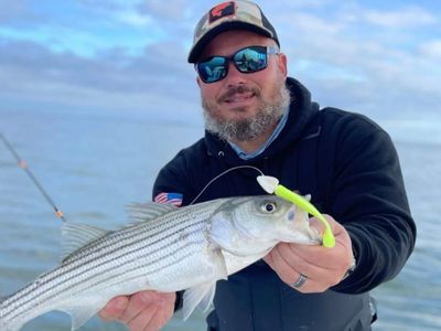 Chesapeake Bay Fishing - Light Tackle Pickerel Fishing 