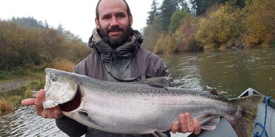 Fishing Guide in Oregon | Full Day Steelhead Fishing Trip