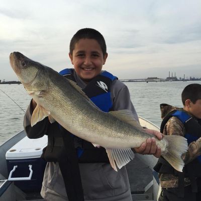 5-Hour Afternoon Detroit River Fishing	