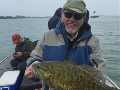 5-Hour Morning Detroit River Fishing	