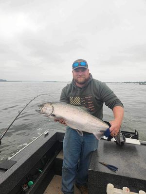 Private 8 Hour Fall Chinook Salmon Fishing Trip 