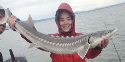 Charter Fishing Astoria Oregon | 8 Hour Sturgeon Fishing Trip