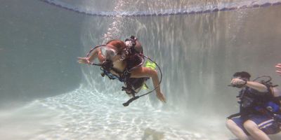 Introductory Scuba Lessons (DISCOVER SCUBA)