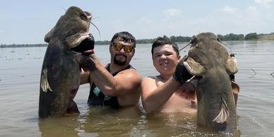 Evening Catfish Fishing – 6 Hour Arkansas Trip
