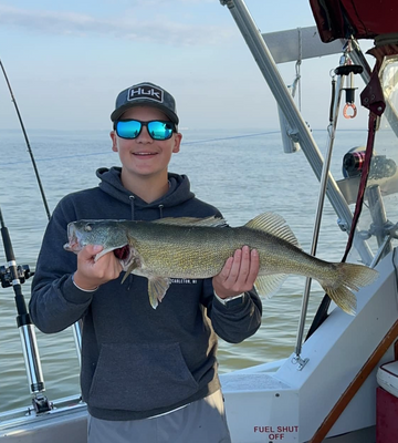 Lake Erie Walleye Charters | Private - 5 Hour Seasonal Trip