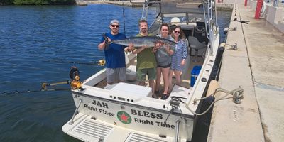 Cayman Deep Sea Fishing – Half Day