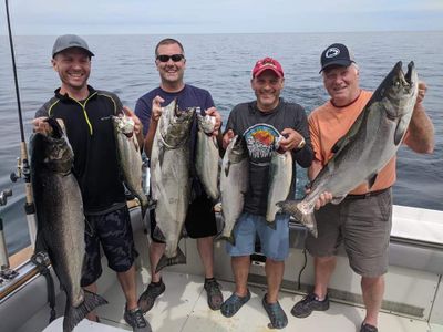 5-Hour Fishing Trip - Lake Ontario