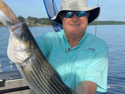 Private 5-Hour Striped Bass Fishing 
