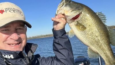 Fishing Charters in Texas | 5 Hour Lake Fayette Fishing For 2 People