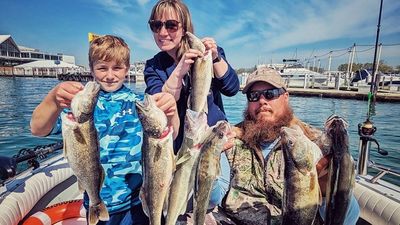 Detroit River Walleye Fishing