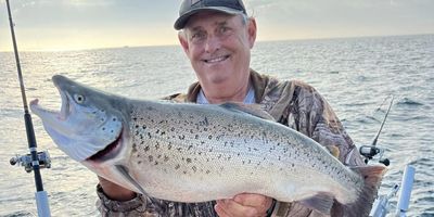 Fishing Charters Lake Michigan | Algoma 36' 3-Hour Trip