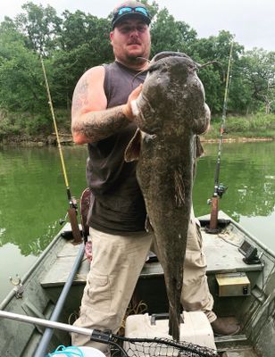 Guided Fishing Trips Oklahoma | 4 Hour Charter Trip In Sulphur (Weekday)