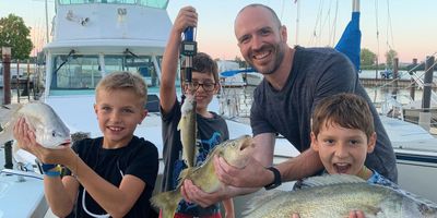 Unveiling Michigan's Best-Kept Secret: A Peaceful and Rewarding Morning Lakes Fishing Trip!