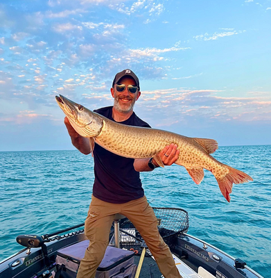 Lake Saint Clair Fishing Charters | Private 6-Hour Musky Fishing Charter Trip