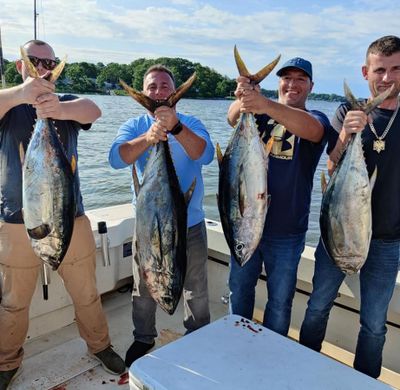 Selden, NY Extended 16 Hour Tuna Fishing Trip