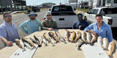 Port O'Connor Fishing | 6HR Wade Fishing