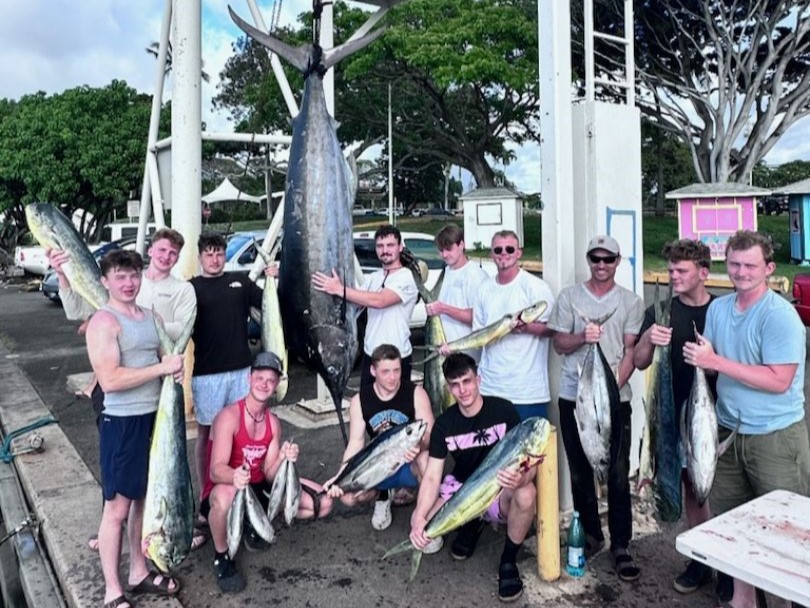 6 fishing in Haleiwa