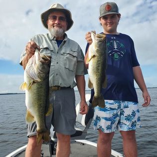 Two anglers fishing on the lake in Kissimmee
